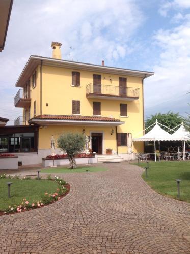 Hotel Panineria Colombera Rossa Brescia Dış mekan fotoğraf